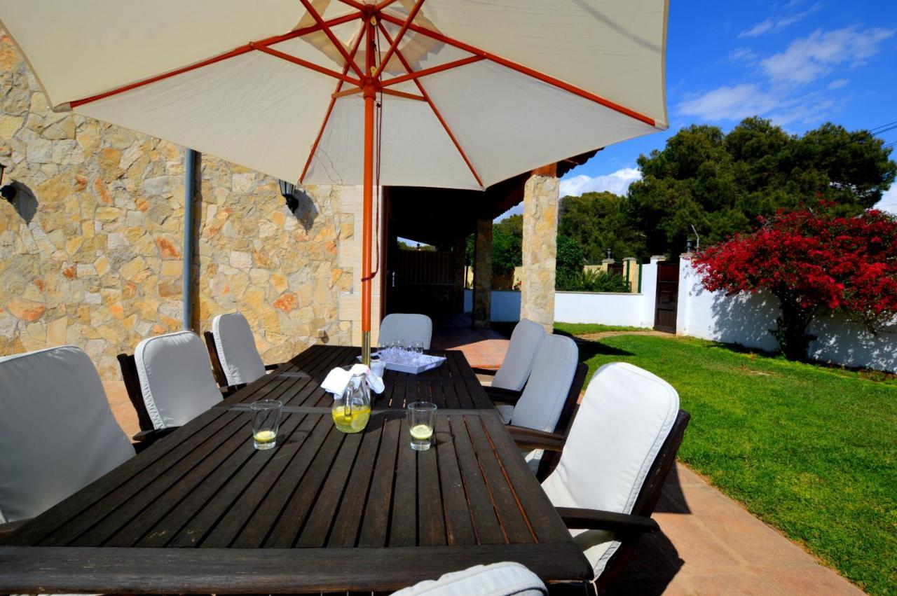 Bonito Chalet Con Piscina Cerca Del Mar Chalet *
